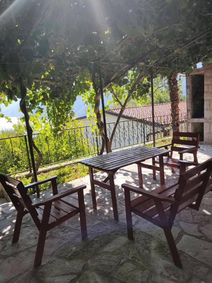 L & D Panorama Apartmani Risan Exterior foto